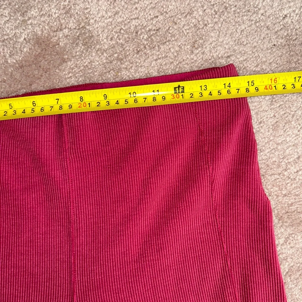 Lululemon Brushed Softstreme Ribbed Zip Flare Pant Pomegranate 8 Never Worn - Picture 6 of 8